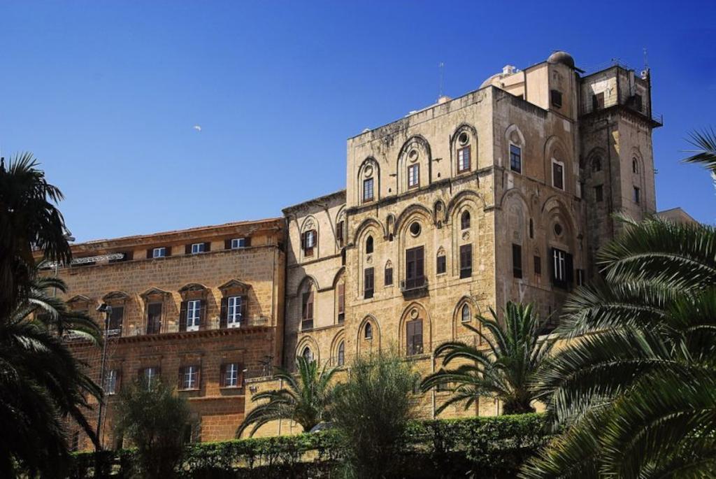 La Palazzina Di Cagliostro Apartment Палермо Стая снимка